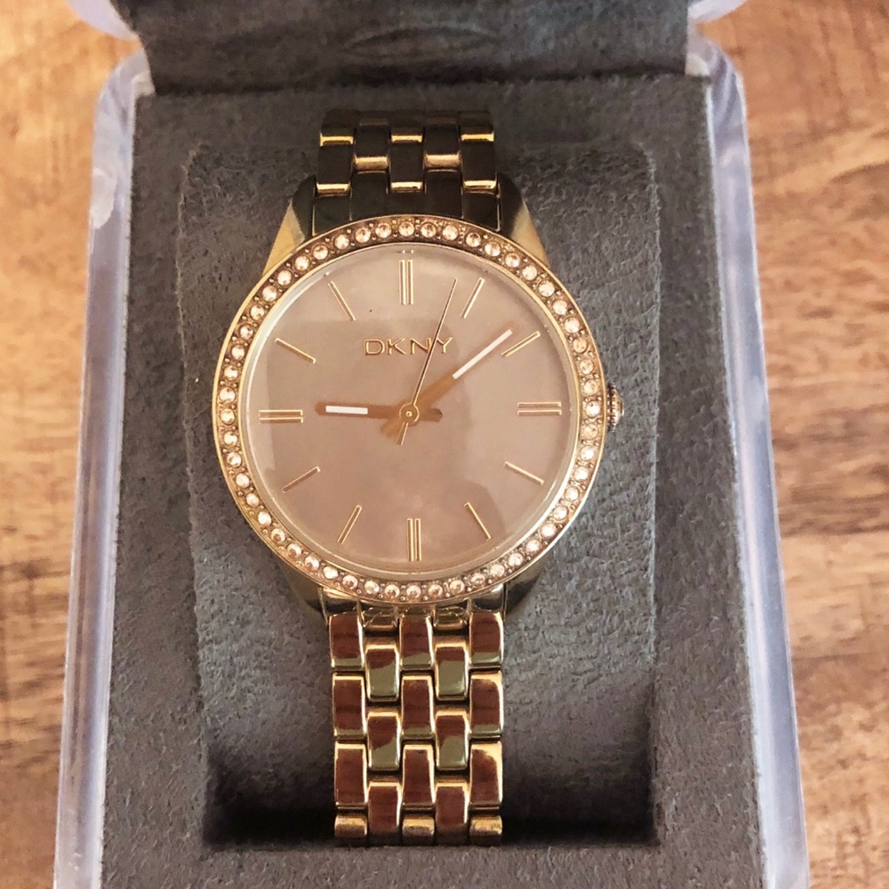 DKNY Classic gold watch